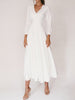 Weißes Retro-Kleid mit V-Ausschnitt und langen Ärmeln