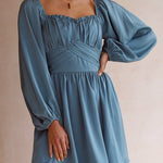 Damen Minikleid A-Linienrock plissierte ausgestellte Ärmel Kleid