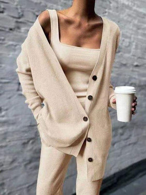 Comfortable knitted Three-piece Suit